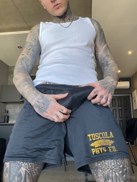 tiny onlyfans sexy naked picture