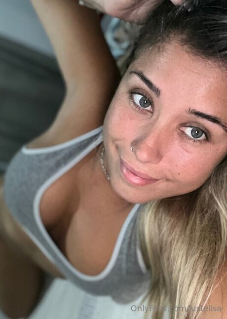 Justelisa nude actress gallery