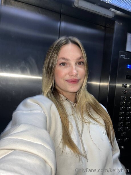 Kellyfish free pornstar gallery