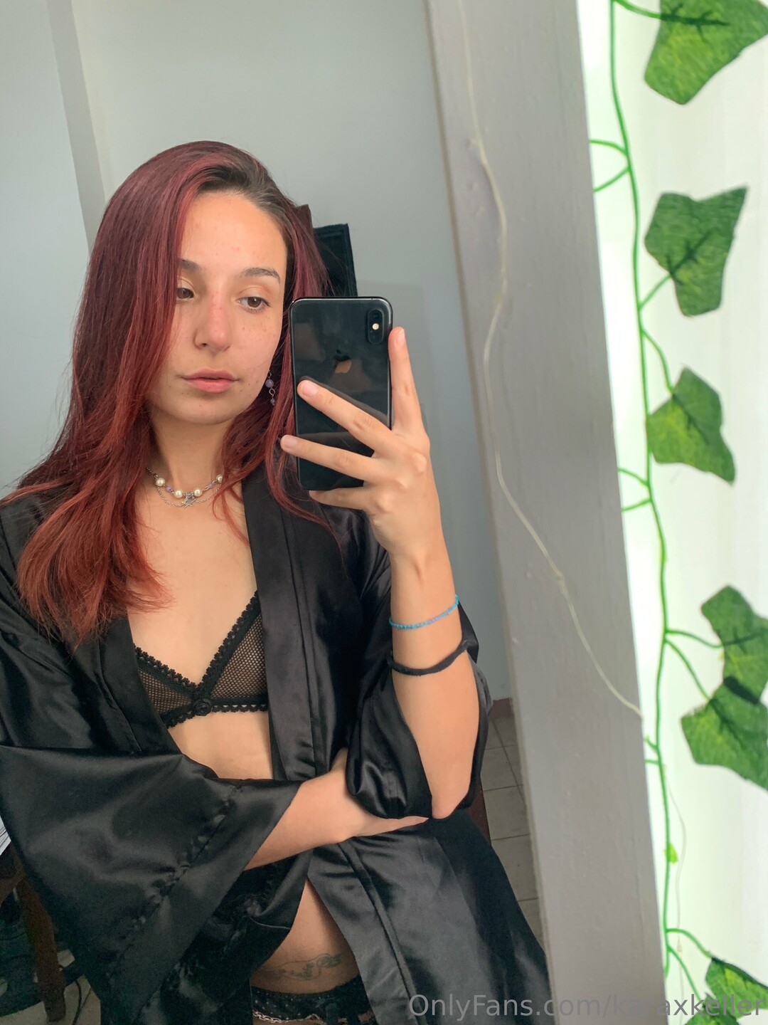 Domme Juliet naked star pic