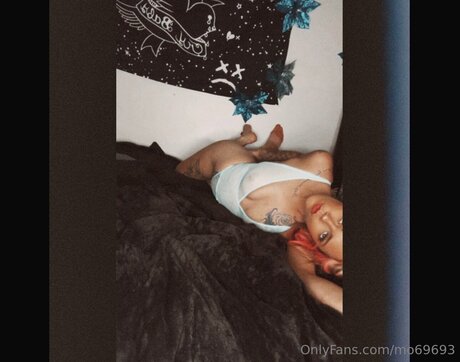 Mo69693 high quality actress picture