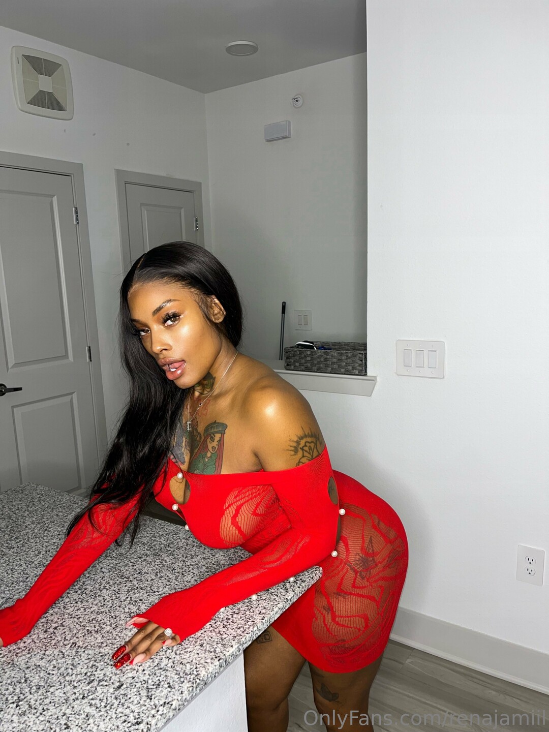 Yourfavgirlrw perfect star pics