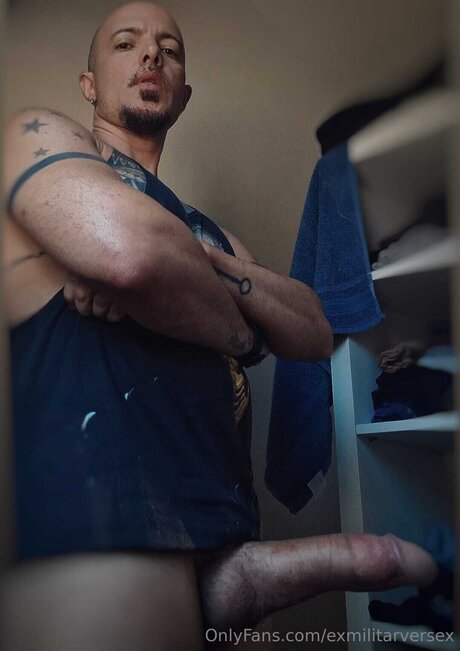 Exmilitarversex top model pic