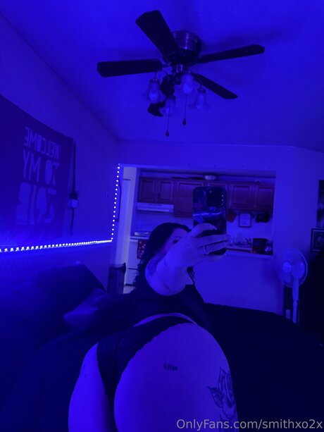 Smithxo2x model pretty img