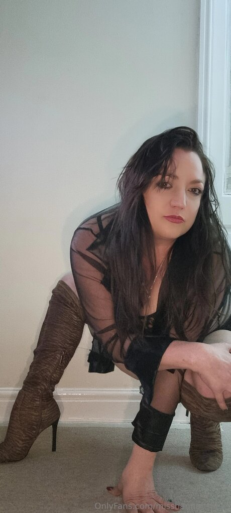 Misshannahshere art pornstar gallery