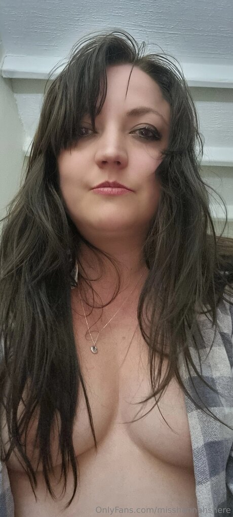 Misshannahshere model high quality archive