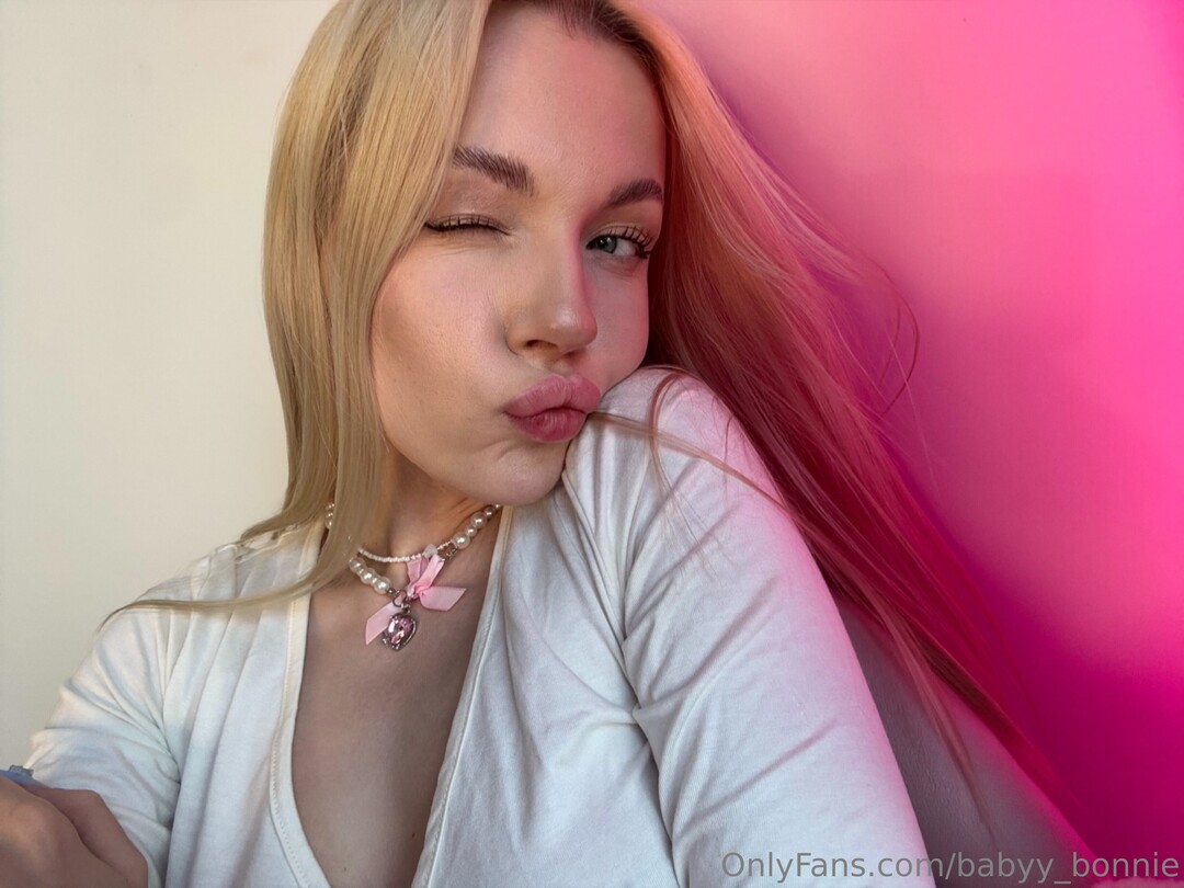 Babyy Bonnie star porn gallery