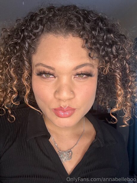 Annabellebooo high quality pornstar image