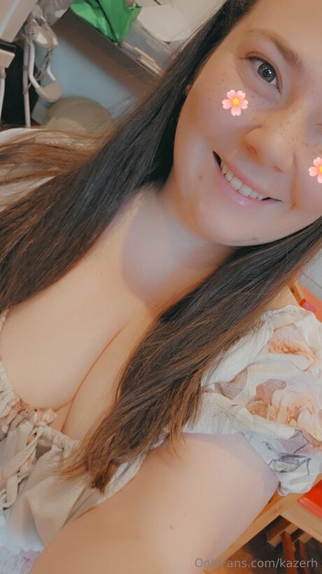 Kazerh free actress images