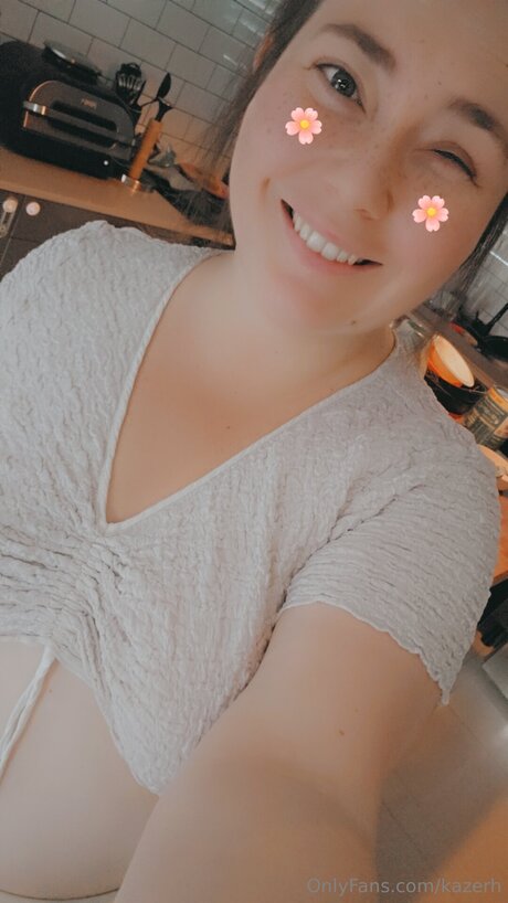 Kazerh naked star pictures