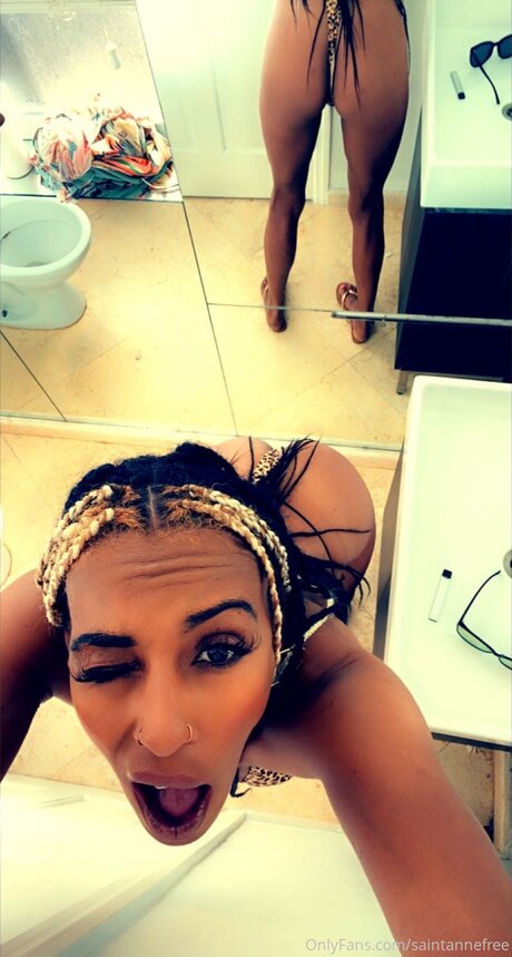 black female onlyfans porno image