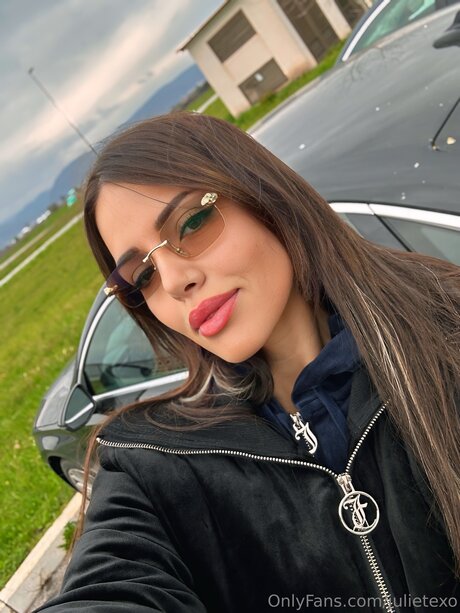 Julietexo model pretty image