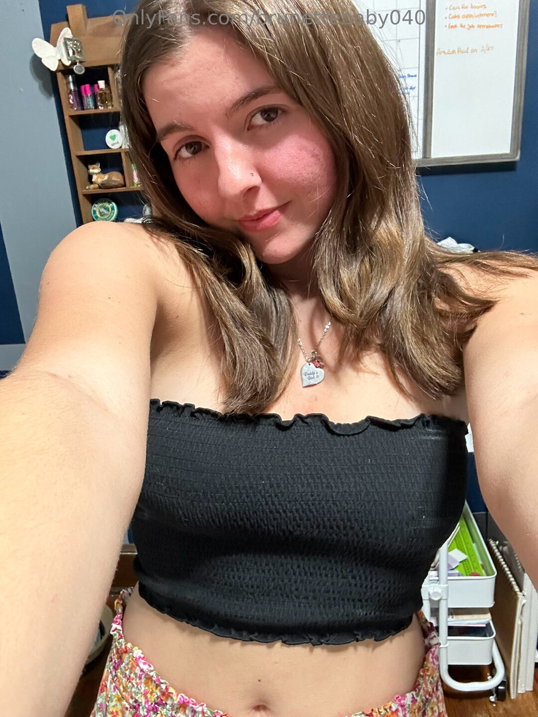 Brunettebaby040 pornographic actress pics