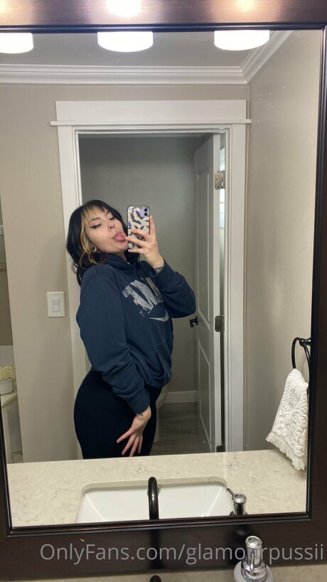 Glamourpussii nudes pornstar photo