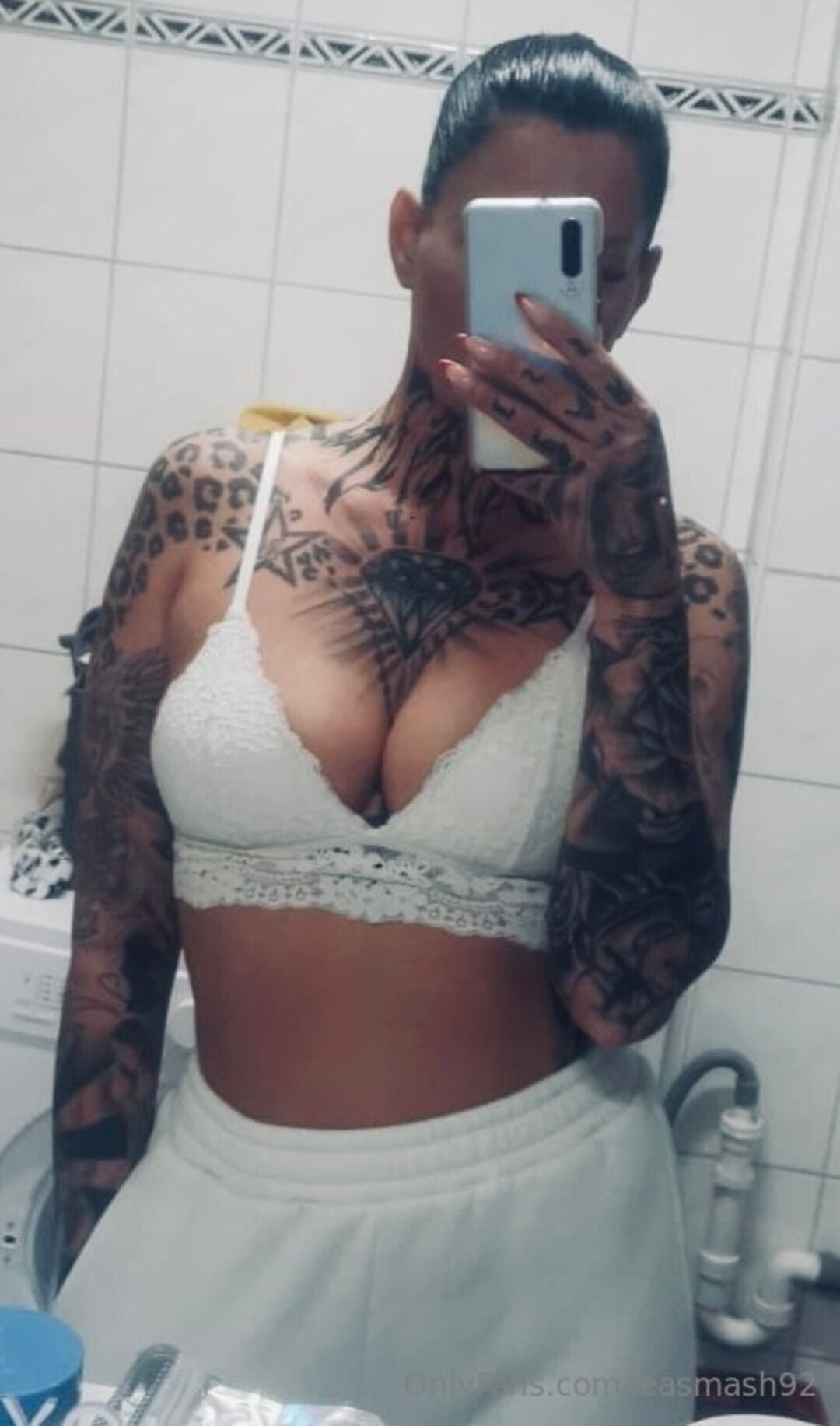 Elaineshubz art pornstar galleries