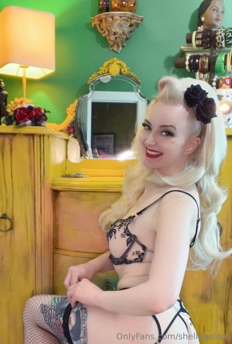 Shellygalore star hd picture