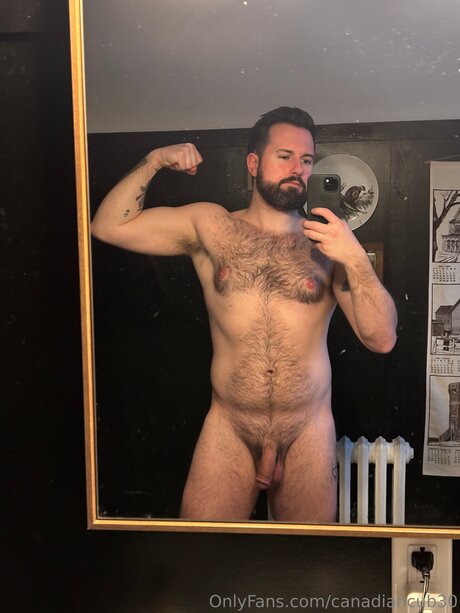 Canadiancub30 model pic