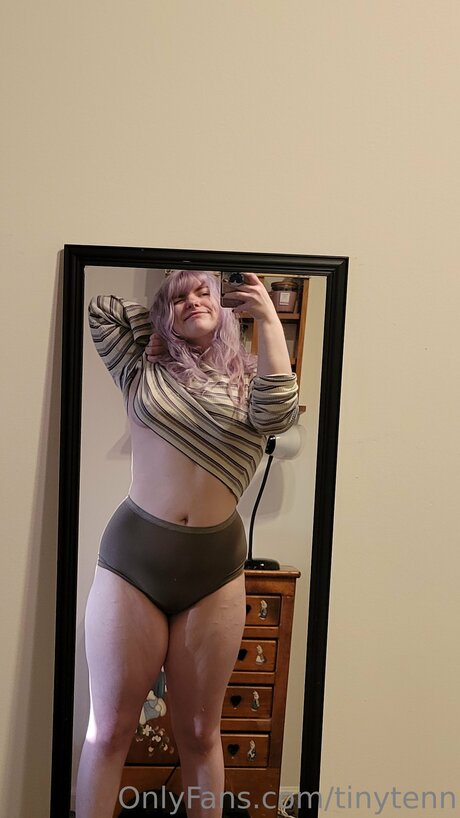 Tinytenn perfect model picture