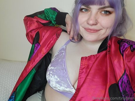 Tinytenn high quality star photos