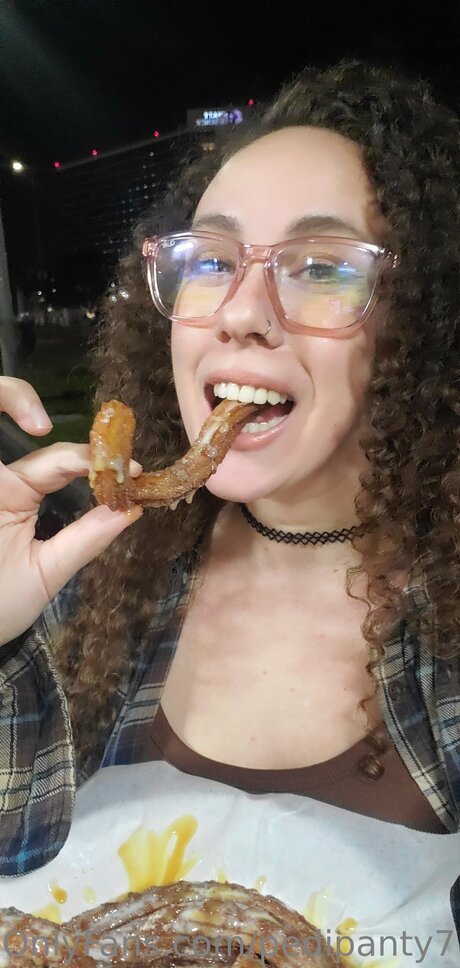 U9317275 pornstar pretty photo