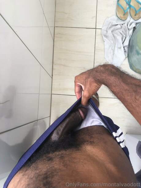 Montalvaodott pornstar naked pic