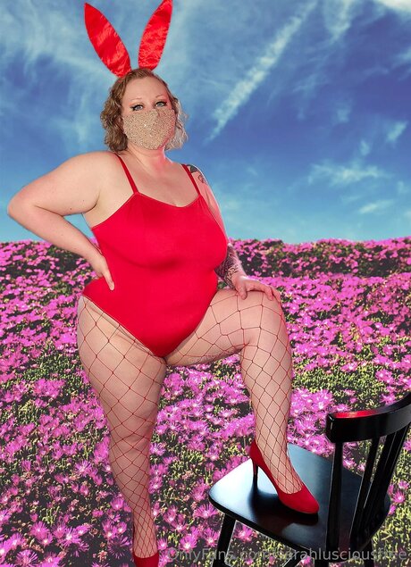 curvy lesbian onlyfans free sexy img