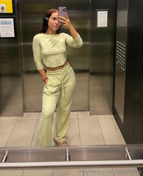 Beaabeea top pornstar images