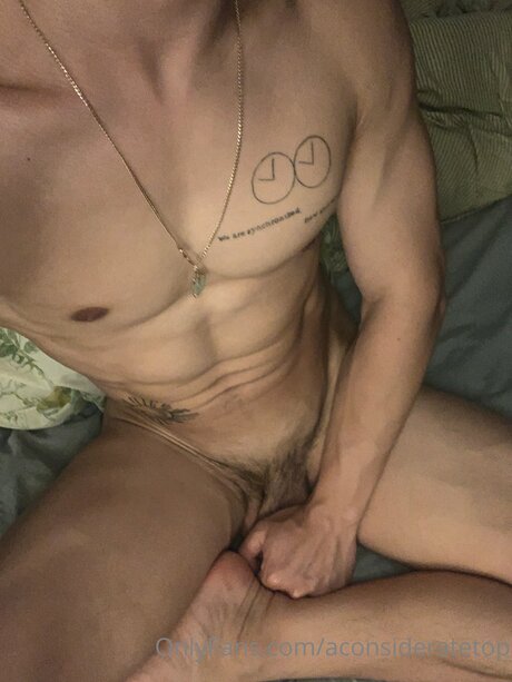 Aconsideratetop art star archive