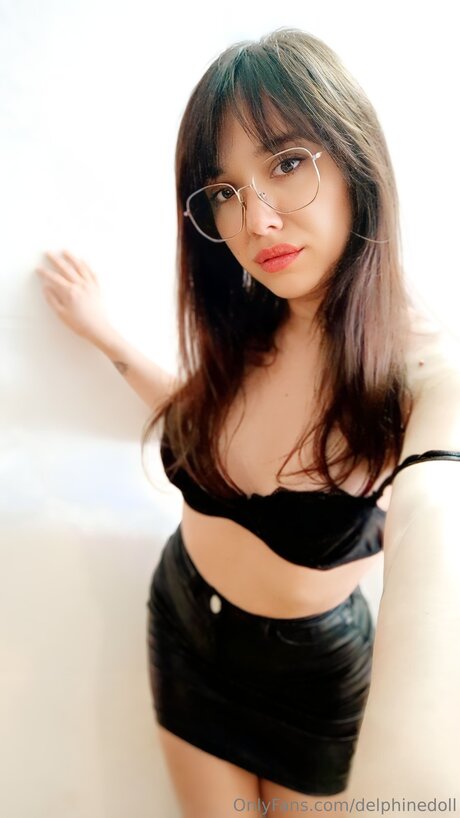 Delphinedoll free actress galleries