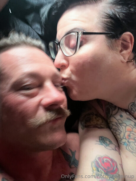 Notquiteapinup nudes model pictures