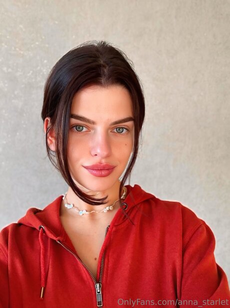 Anna Starlet pornstar nude images