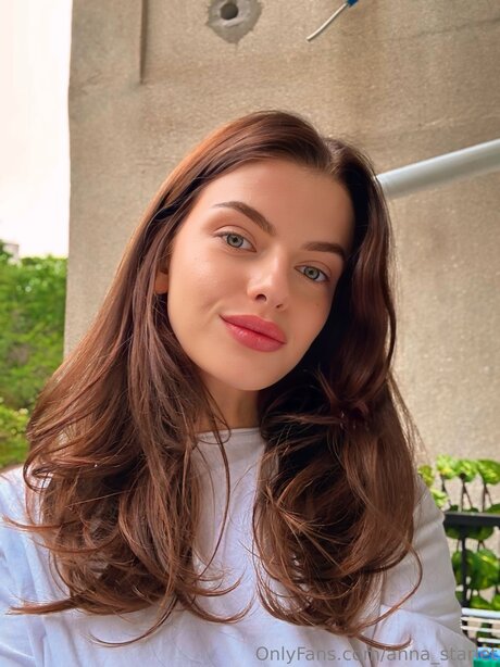 Anna Starlet model beautiful photos