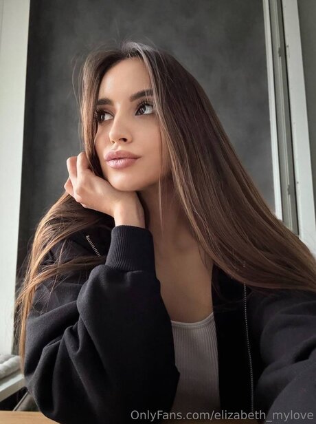 Elizabeth Mylove model high quality images