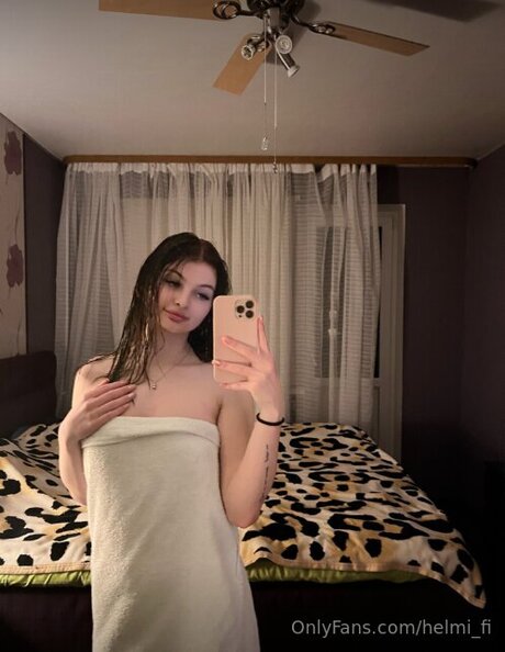 Helmi Fi hd star photo