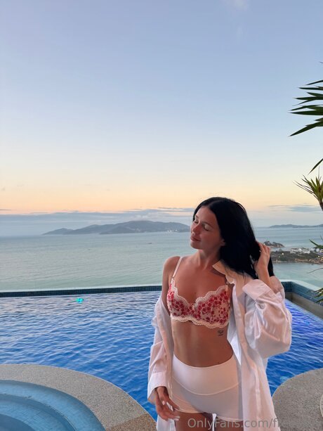 Freeskyy hd pornstar image