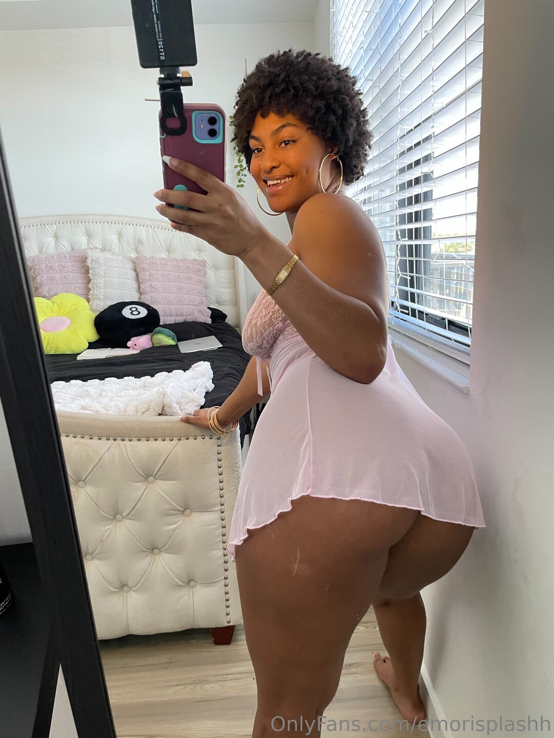 Emorisplashh nudes actress archive
