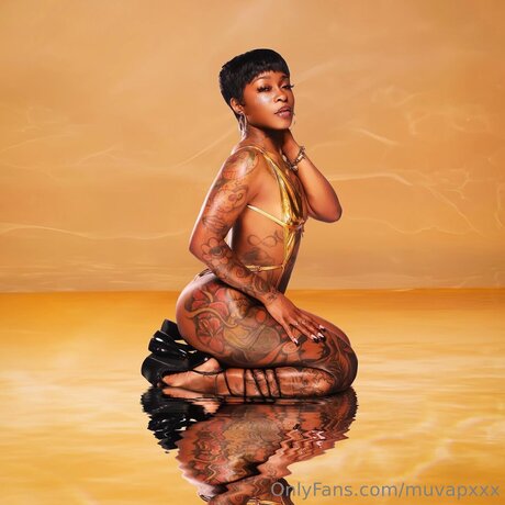 sucking big cock onlyfans hd pic