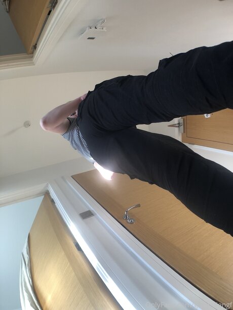 skinny ass onlyfans sexy pic