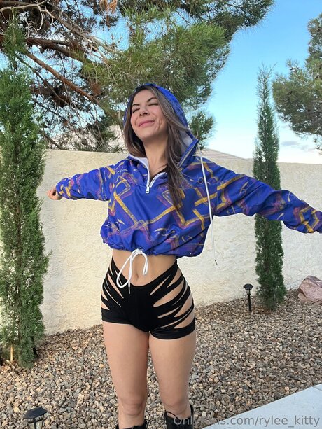 Rylee Kitty model nice pic