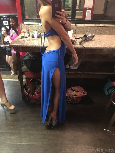 Rylee Kitty hot actress images