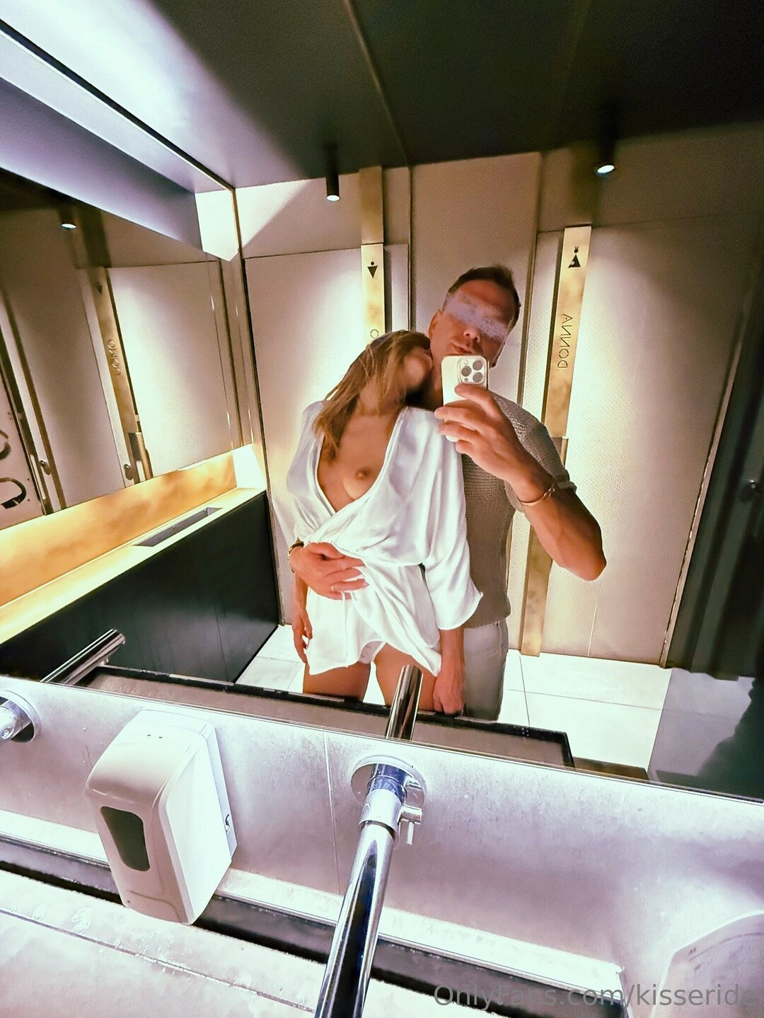 Kisseride top actress pics