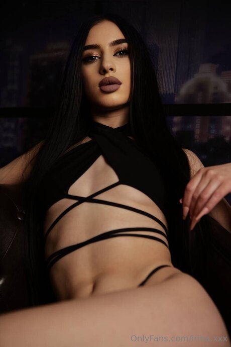 Aisha Khalifa hd actress picture