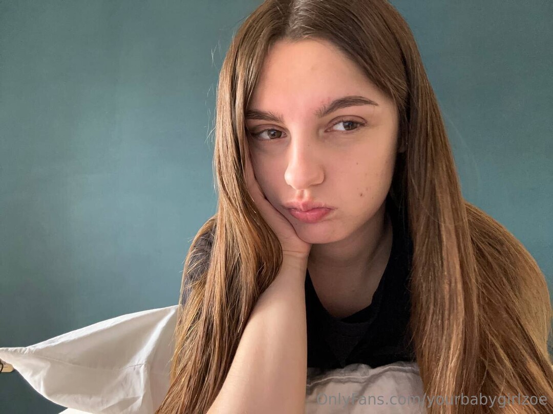 Yourbabygirlzoe model hd pics