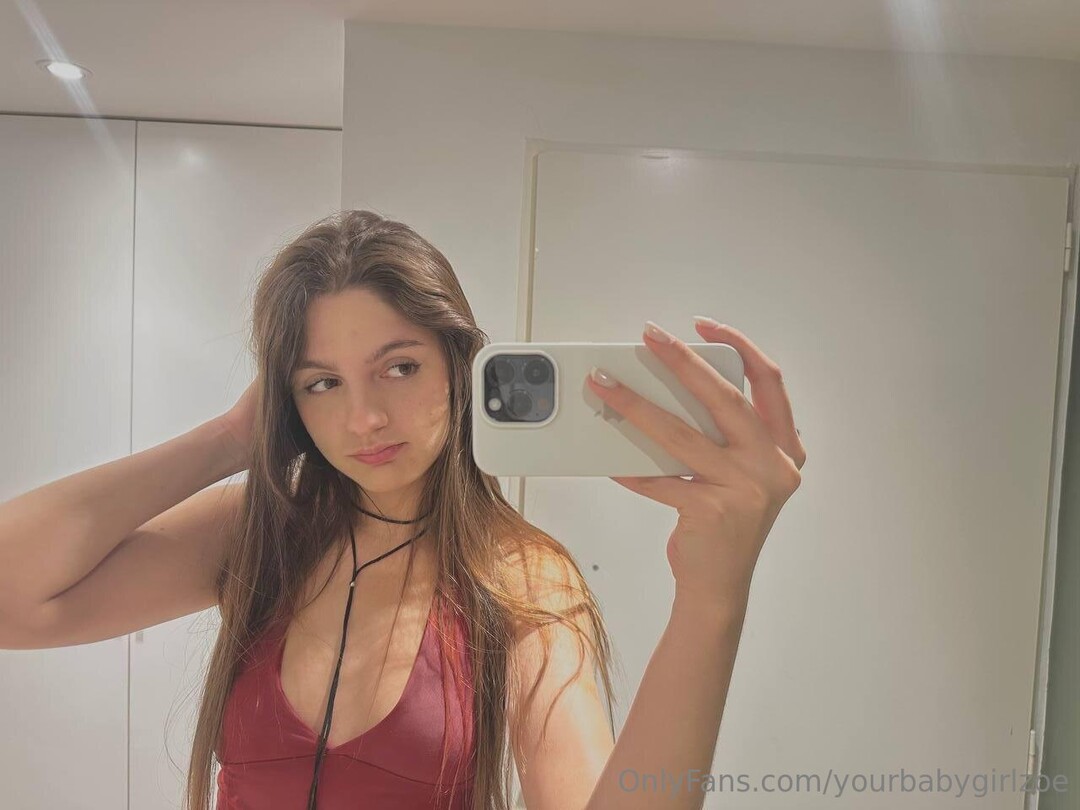 Yourbabygirlzoe pornstar perfect pics