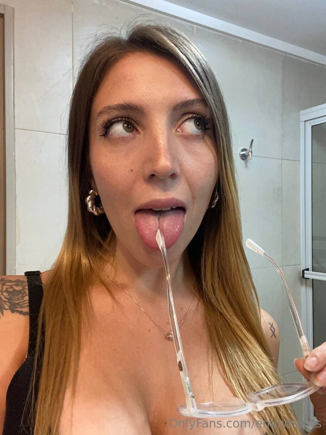 Emilyharris pornstar exclusive image