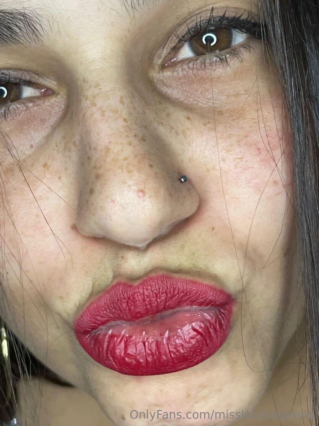 Misslucysugarvip model erotic picture