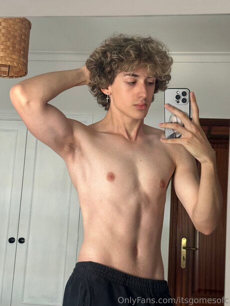 Itsgomesofc sex actress image