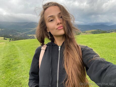 down onlyfans hot nude img