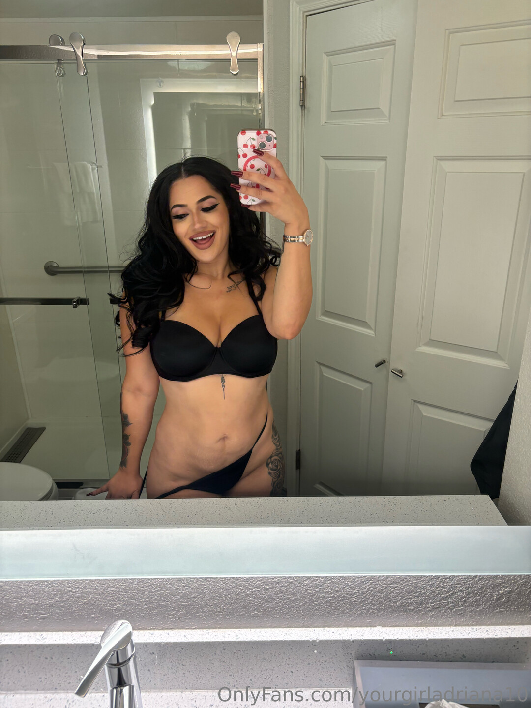 Yourgirladriana10 pornstar nice pic