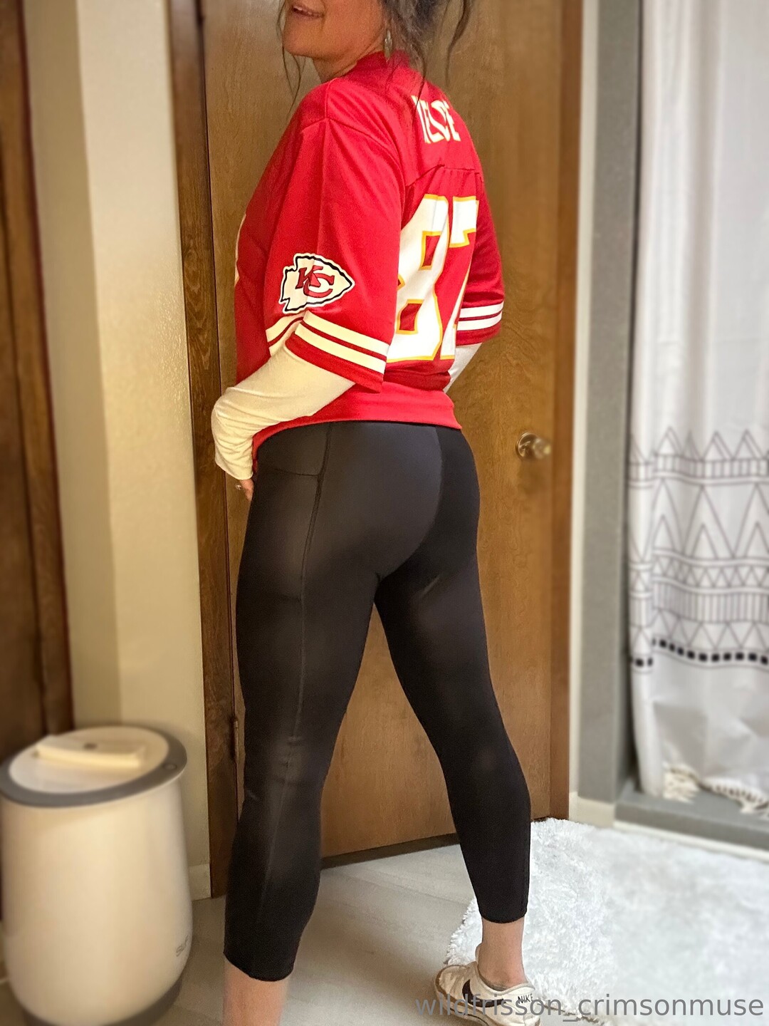 huge anal dildo onlyfans porn image